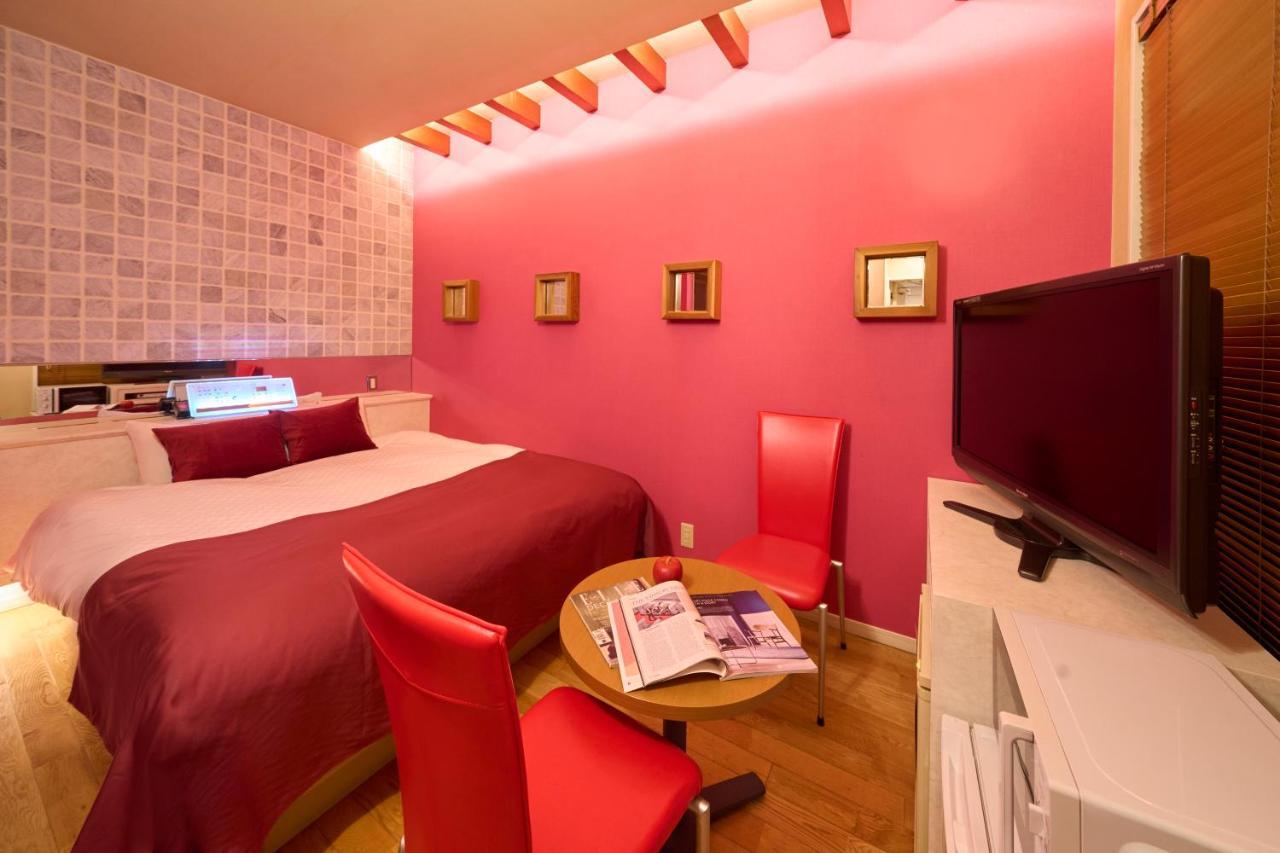 C-heaven (adults Only) Love hôtel